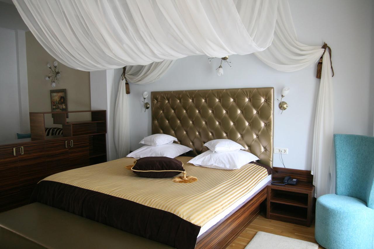 Hotel Kilometrul Zero Dragasani Екстериор снимка